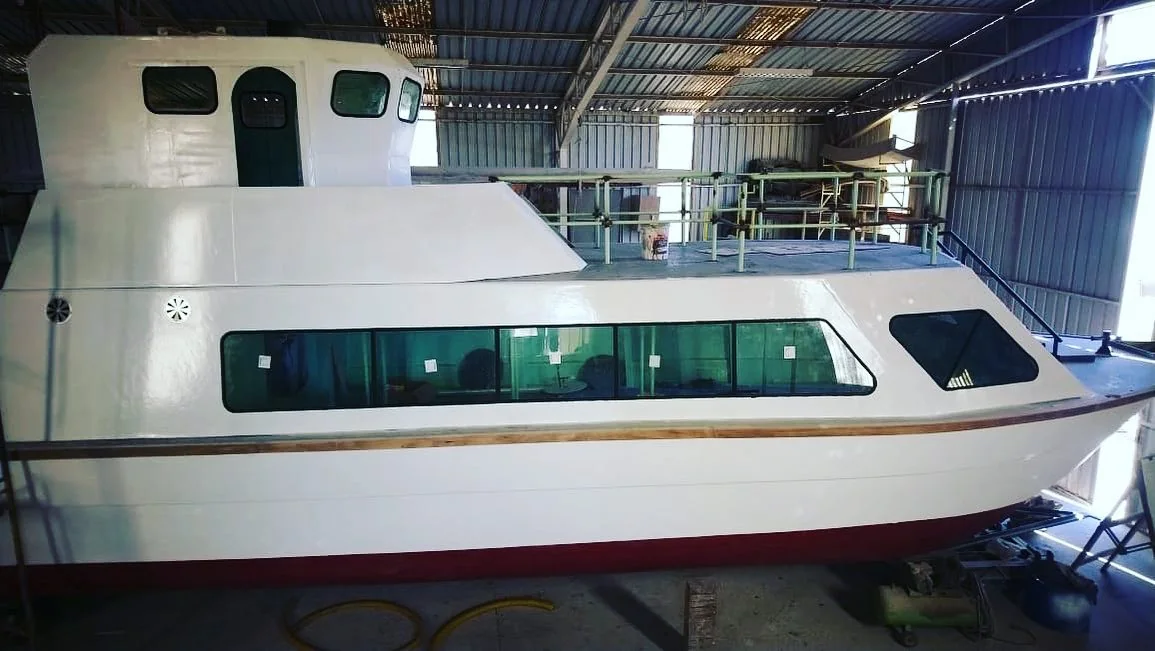 Perfil del trimarán C-VII 15,4 metros